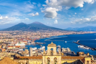 sute de persoane evacuate la napoli sunt posibile noi replici dupa cutremurul de vineri 6a6dfe5db4961