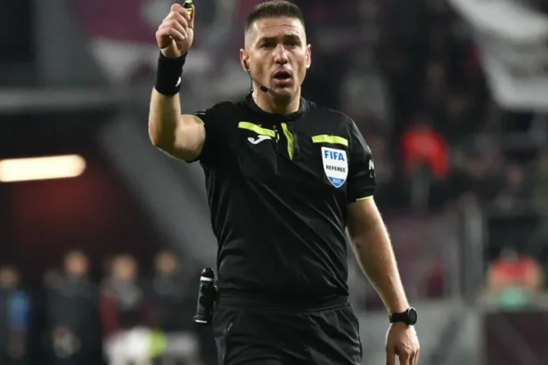 szabolcs kovacs va arbitra meciul petrolul ploiesti rapid din etapa a sasea a superligii 6a8790c6d6c0f