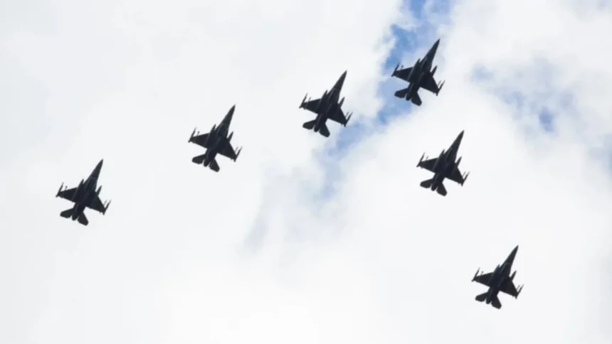 tensiuni in stramtoarea taiwan avioane militare americane au survolat zona strategica anuntul transmis de flota a 7 a a sua 6a891a3f3977a