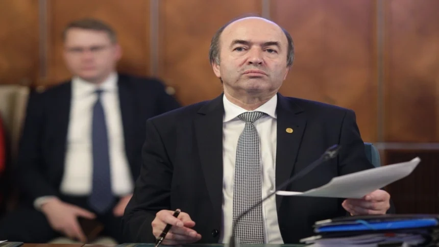 tudorel toader pune sub semnul intrebarii planul secret al guvernului prin care sa oblige gigantii economici sa si taie consumul trebuie sa arate cine l a imputernicit 6a78e5a00ac67
