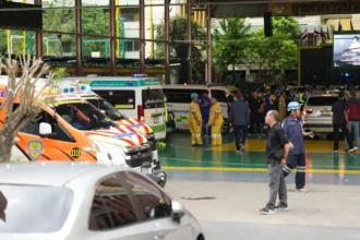 un profesor a murit si alte patru persoane au fost ranite in urma unui atac armat intr o scoala din thailanda atacatorul s a sinucis 6a756fd633959