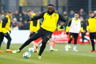usain bolt din nou fotbalist la 40 de ani va fi coleg cu foste staruri de la manchester united si liverpool 6a89d15cb214c