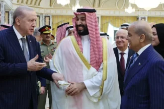 video cele mai importante puteri ale lumii musulmane semneaza o noua alianta de aparare mecca implica turcia arabia saudita si pakistan 6a75e06533731