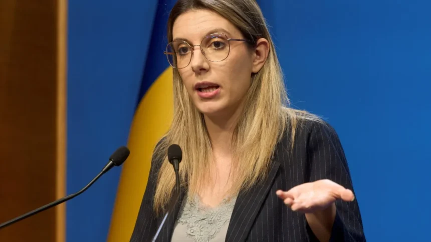 video diana buzoianu despre ursii care intra in intravilan nu mai ai ce sa faci altceva decat sa fie impuscati 6a8b5d732f1c4