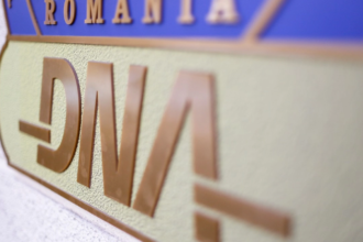 video flagrant dna in plin scandal politic ar fi cerut 40 000 de euro de la un primar si bani pentru interventii in alte dosare 6a8c2fee79b1b