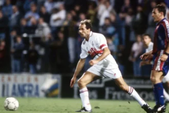 video franco baresi a fost condus pe ultimul drum la milano exista un singur capitan 6a7227e9a1316