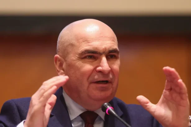 video premierul demis scandal cu o jurnalista bolojan spune ca nu se vor da compensatii pentru limitarea accesului la energia electrica 6a747bf074e69