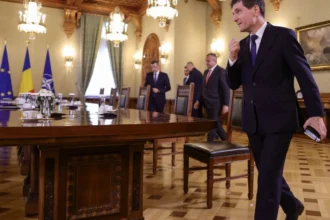 video un fost premier psd spune cand ar urma nicusor dan sa rupa blocajul politic solutia ar include si negocieri cu aur romania este in picaj 6a85bb8ebda9d
