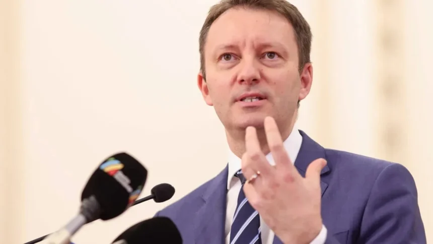 video il va obliga pnl pe nicusor dan sa organizeze alegeri anticipate siegfried muresan nu se pune problema sa fie constrans sau amenintat sub nicio forma 6abbd02648b35