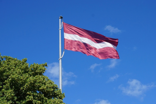 alegeri parlamentare in letonia partidul premierului andris kulbergs obtine o victorie in sondajele exit poll ce ar insemna asta 6ac1b43940f43