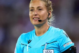 alina pesu va arbitra meciul manchester city psg din liga campionilor la fotbal feminin 6ae103ac366b4