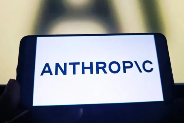 anthropic extinde programul claude startups oferind beneficii de pana la 45 000 de dolari companiilor emergente 6ac5d67a64fef