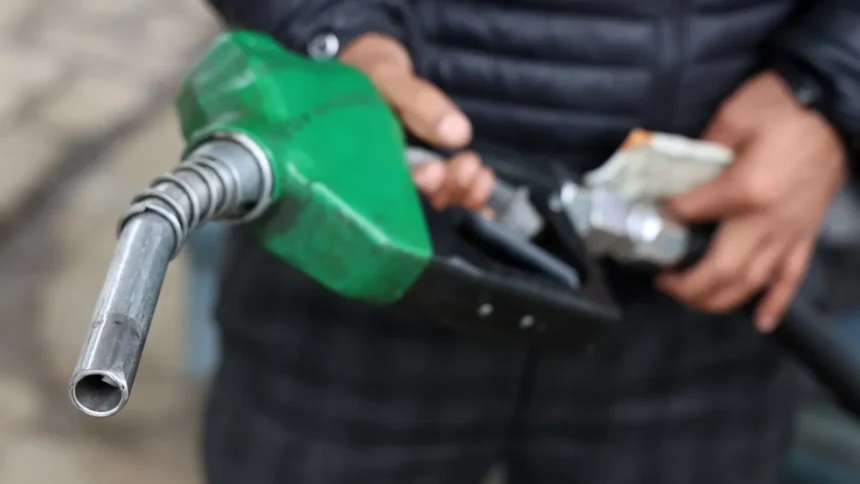 atentie romani in italia circula tot mai mult combustibil contaminat pana si mecanicii auto sunt socati si spun ca asa ceva nu am vazut in 50 de ani 6ac8cdc98fbcc