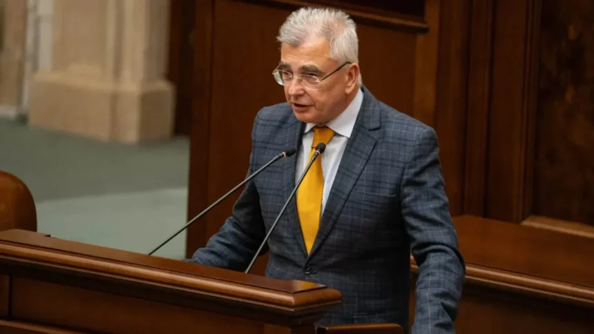 aur oricat o apara liberalii pe oana toiu ea va trebui sa raspunda pentru cedarea dreptului de veto al romaniei 6acdbfde70239