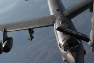avioane invizibile pe radar si aeronave de alimentare in aer peste marea tireniana ce testeaza nato in exercitiul nuclear steadfast noon 6acfba0caeba1