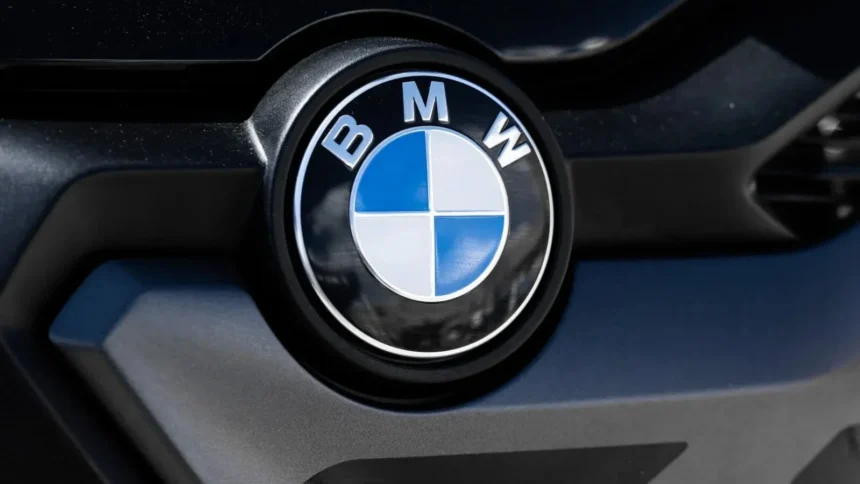 bmw mizeaza pe restructurare noi modele si inteligenta artificiala pentru a si relansa afacerile 6ac0a9159c73e