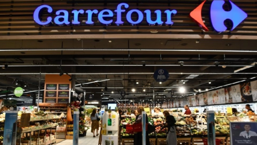 carrefour lovit de protestele violente din franta actiunile au scazut cu pana la 12 6ad884186fc03