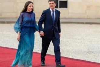 cat a costat statul roman participarea mirabelei gradinaru la vizitele externe cotroceniul dezvaluie suma platita in timp ce aur pregateste restrictii pentru partenera presedintelui 6ad3928118fd8