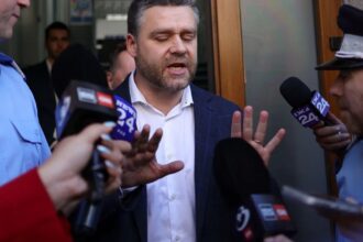 ciprian ciucu il apara pe ilie bolojan dupa audierea la dna iasi nu este un tip corupt nu l vedeti cu avioane private 6abf9391ed9b3