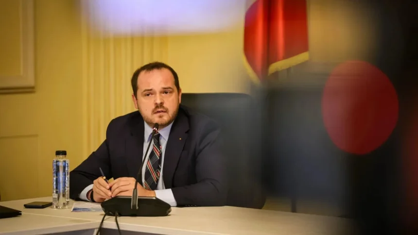 control declansat de alexandru rogobete la un spital din romania am decis sa trimit inspectia sanitara de stat din cadrul ministerului sanatatii 6ade48a325ea8