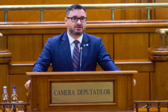 dan tanasa il ataca pe nicusor dan pe tema anticipatelor in spania alegerile sunt solutia in romania ni se spune ca sunt problema 6ac37e90d0d2f