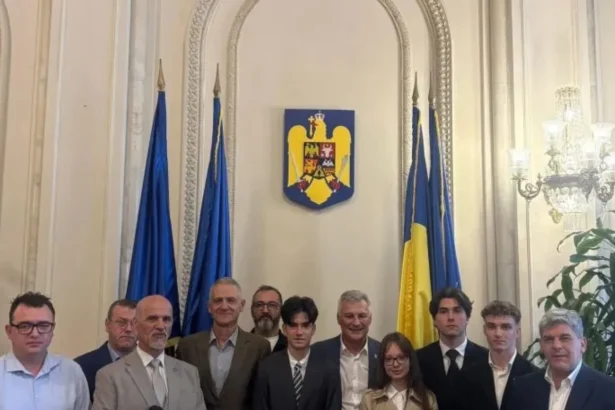 decizie importanta in discutia privind uniformele obligatorii pentru elevi se rezolva una dintre problemele care au starnit controverse 6abff60da1cb9