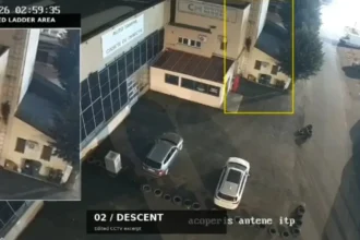 directorul carfil poate fi mai rau data viitoare cred ca a fost un act de intimidare de cand luase fabrica masuri impotriva sabotajelor 6ae0b362c68ec