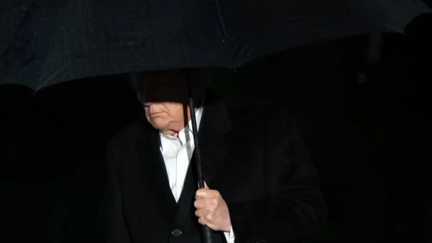 donald trump a aprobat folosirea unui pluton de executie un fost maior in armata sua unul dintre criminalii care au socat omenirea va fi executat 6ac492faeca35