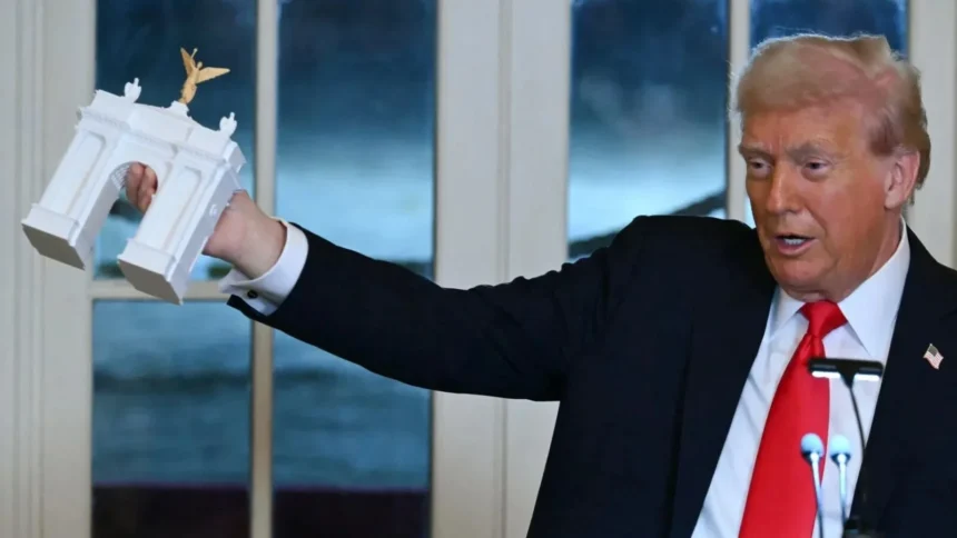 donald trump nu se lasa in ciuda proceselor din instanta vrea sa si faca damblaua si sa ridice un arc de triumf gigantic 6adad2a0be187