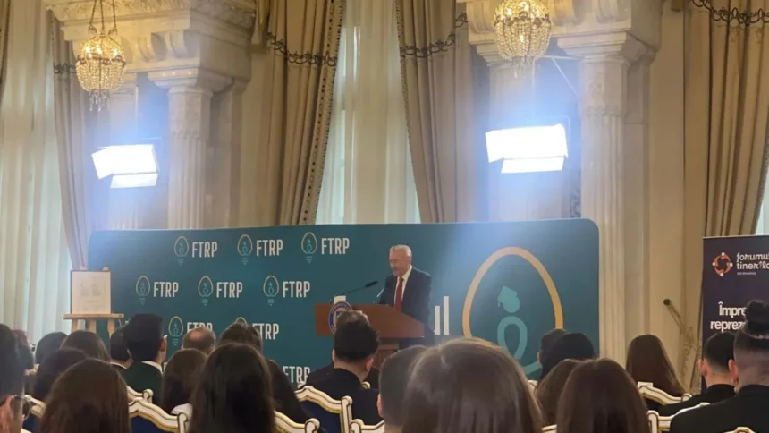 fostul presedinte emil constantinescu dezlantuit la cotroceni uitati va la mizeriile de acum 6adb899368423