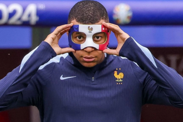 fostul sef de la france football nu l ar vota pe mbappe pentru balonul de aur 6ac7e5baaf34b