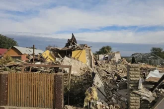 foto o explozie violenta a facut prapad in vrancea doua case distruse si sapte gospodarii afectate de suflul deflagratiei 6ad0fd860752d
