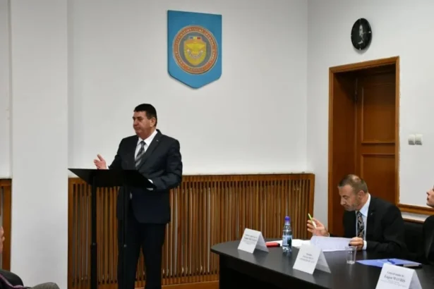 gabriel oprea mesaj despre securitatea nationala la o conferinta dedicata dezinformarii 6ad8ae5055336