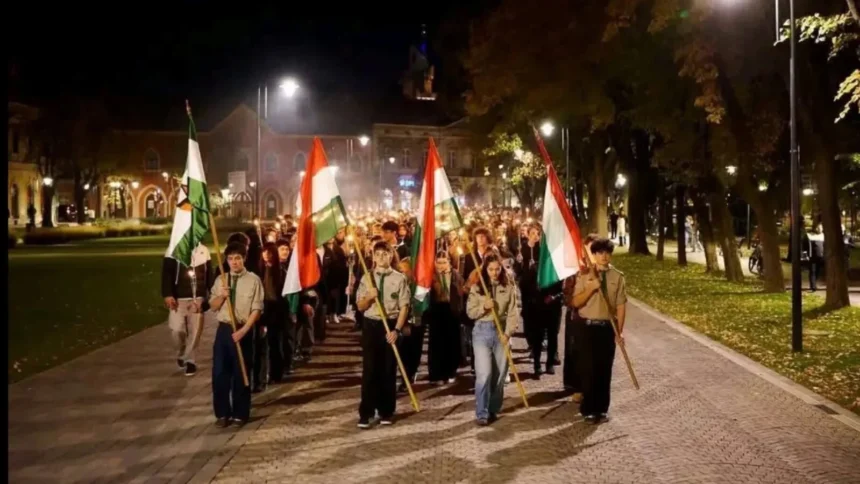 ies scantei intre pnl si udmr dupa un mars comemorativ dedicat eroilor revolutiei maghiare din 1956 unde a fost drapelul romaniei 6add134188dd2