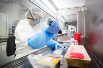 inteligenta artificiala deschide o noua amenintare pentru omenire experimente cu virusuri periculoase si temeri privind aparitia unor arme biologice 6ad15fe0bc832