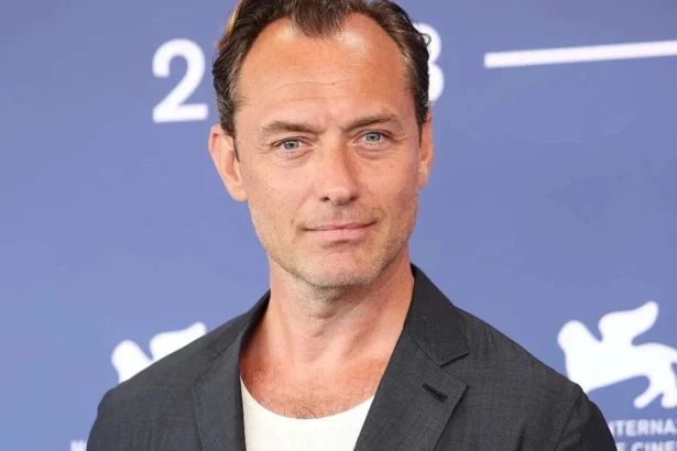 jude law il va interpreta pe legendarul antrenor bill shankly intr un serial despre istoria clubului liverpool 6ad3561af18bb