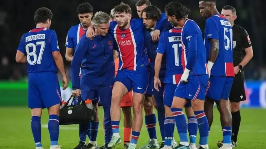 khvicha kvaratskhelia va lipsi sase luni de pe teren dupa accidentarea suferita in meciul psg barcelona 6ad8b84162295
