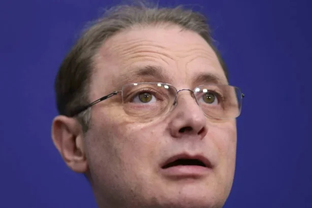 luca niculescu ia digitalizarea si ai direct in subordine adr devine centrul unic de decizie pentru proiectele statului 6ad1a64bb3fbf