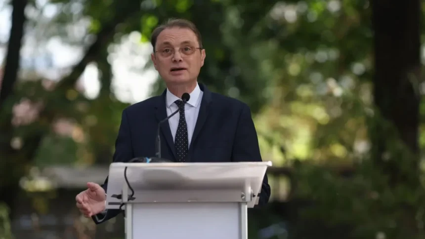 luca niculescu intampinat la sediul udmr dupa modelul pnl premierul desemnat continua negocierile pentru formarea guvernului 6ac791b46dd53