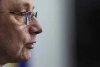 luca niculescu isi reuneste viitorii ministri la un pranz de lucru inaintea votului de investitura surse 6ad48f9f1d47b