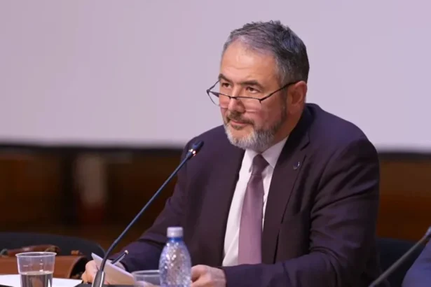 ministrul costreie intervine si anunta primele masuri dupa atacurile din scoli chiar maine o sa vorbesc cu premierul scolile sunt lasate oarecum de izbeliste 6ada3807af432