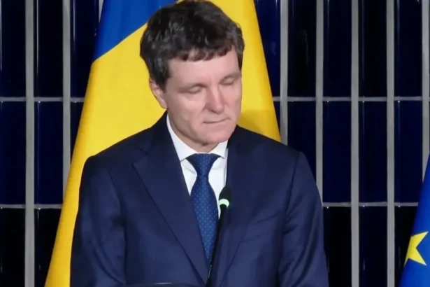 nicusor dan dupa participarea la forumul tinerilor romani de pretutindeni romania are nevoie de competentele si experienta pe care romanii plecati in strainatate le au dobandit provocarea este sa t 6adca2c3bd9a8
