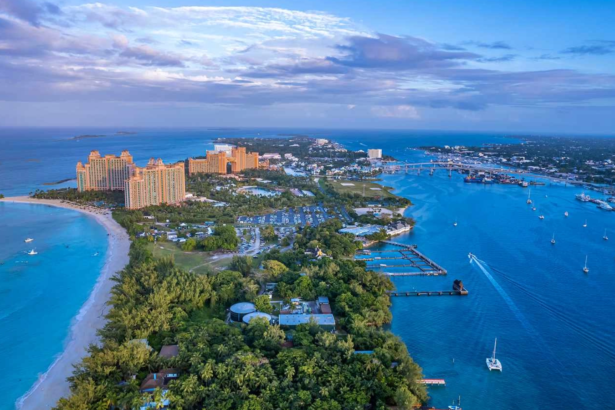 o croaziera spre bahamas s a transformat intr o calatorie neasteptata in canada ce a dus la schimbarea traseului 6adc4e516367c