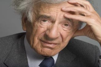 omagiu adus lui elie wiesel la 10 ani de la moartea sa ambasadorul andrei muraru a ajutat romania sa se confrunte cu o parte a istoriei sale 6ac1245389a7e