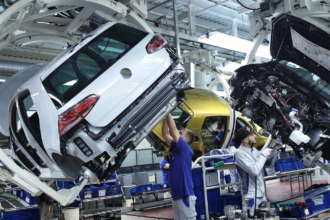 plan radical la volkswagen inghetarea salariilor celor 660 000 de angajati globali pana in 2030 6ad643889ee3c
