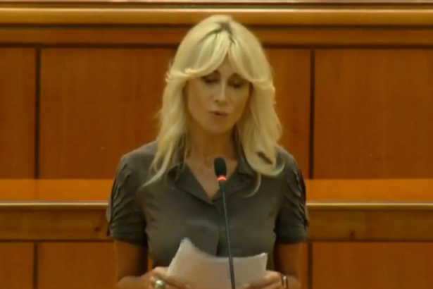 raluca turcan cere deblocarea in parlament a proiectelor pentru protectia copiilor voi lupta ca acestea sa fie adoptate 6adf0d86bb786