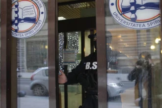 salarii umflate pe hartie bani in conturile familiei un economist de la universitatea spiru haret trimis in judecata dupa zece ani de presupuse fraude 6adcdb0464a6d
