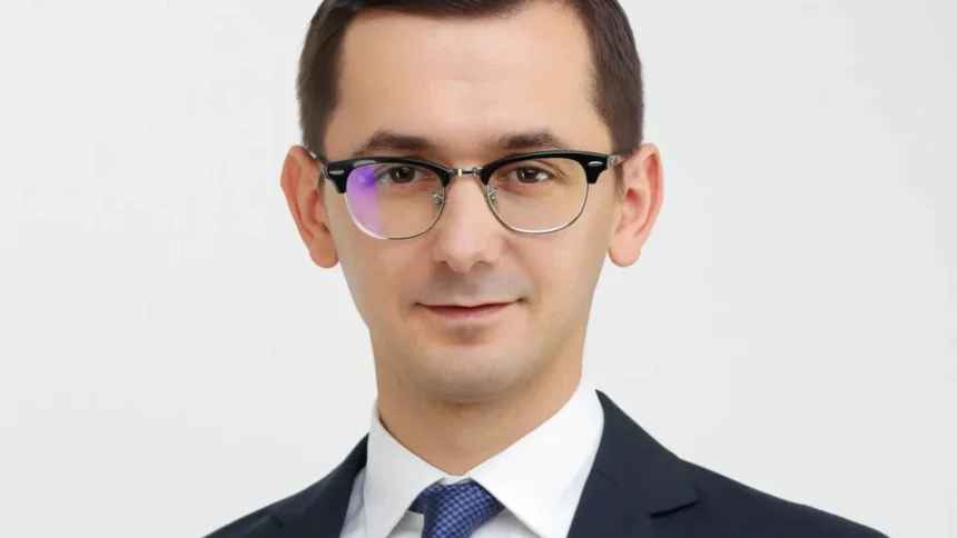 scandalul celor 200 000 de euro de la ancom ia amploare pavel popescu il compara pe ilie bolojan cu un mormant politic varuit rusine ai sabotat romania 6add215f595a0