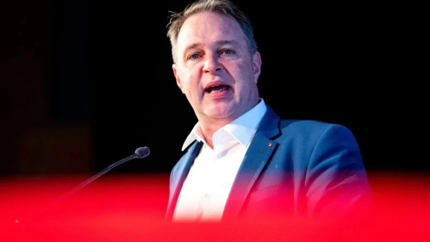 vicecancelarul austriac andreas babler si a anuntat duminica demisia de la varful executivului de la viena pleaca si de la conducerea partidului social democrat 6ac356917bb19