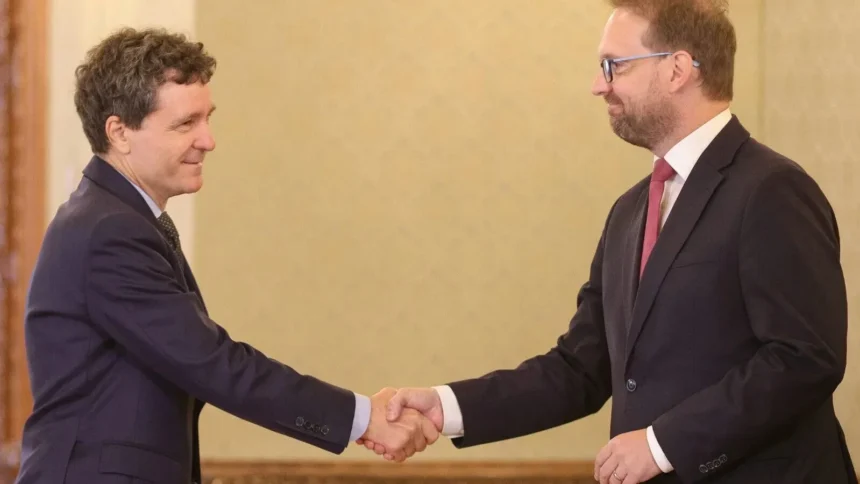video dominic fritz i a cerut lui nicusor dan anticipate firmele nu mai fac angajari o majoritate psd aur nu e credibila 6ac3a66a5b321